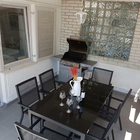 Calm House Opera Villa Banjol Luaran gambar